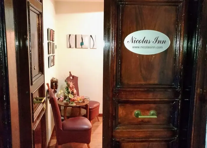 Nicolas Inn Rome